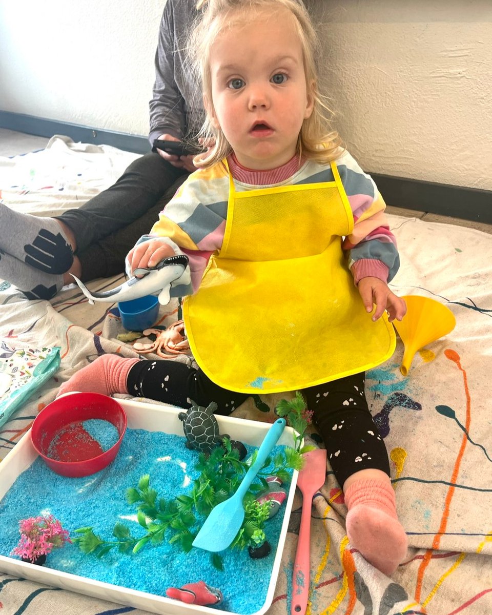 LOVEBUGnMEmusic's tweet photo. Our Spring Messy Sensory Art Series starts today! We look forward to exploring new textures and creating beautiful art with you! https://t.co/Jbu3DbY2ZN