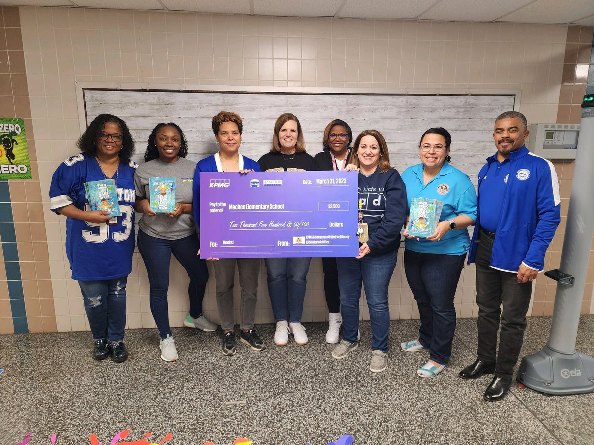 machen_fes's tweet photo. Thank you to KPMG and ⁦@_HamptonU⁩ for donating $2500 for books to our Machen Family! #WeAreHCS https://t.co/XqzVYKQX8Q