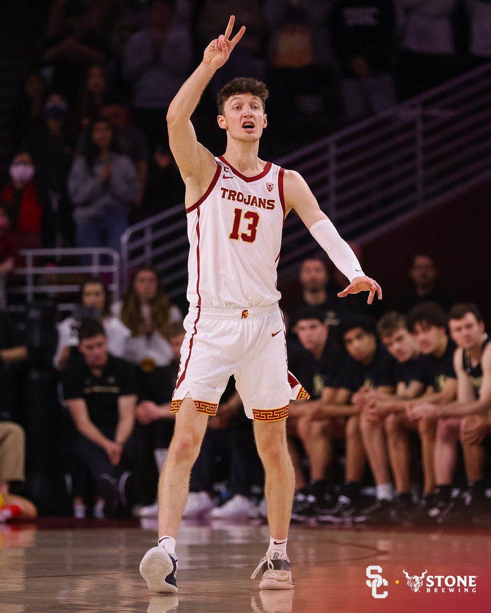 USC Men's Basketball (@usc_hoops) on Twitter photo Happy #FightOnFriday ft. <a href="/Drewpeterson23/">Drew Peterson</a>, who became the first Pac-12 player since Lonzo Ball in 2016-17 to average at least 13.0 PPG, 6.0 RPG and 4.0 APG in a single season!
#FightOn | <a href="/StoneBrewing/">Stone Brewing</a> Happy #FightOnFriday ft. <a href="/Drewpeterson23/">Drew Peterson</a>, who became the first Pac-12 player since Lonzo Ball in 2016-17 to average at least 13.0 PPG, 6.0 RPG and 4.0 APG in a single season!
#FightOn | <a href="/StoneBrewing/">Stone Brewing</a>