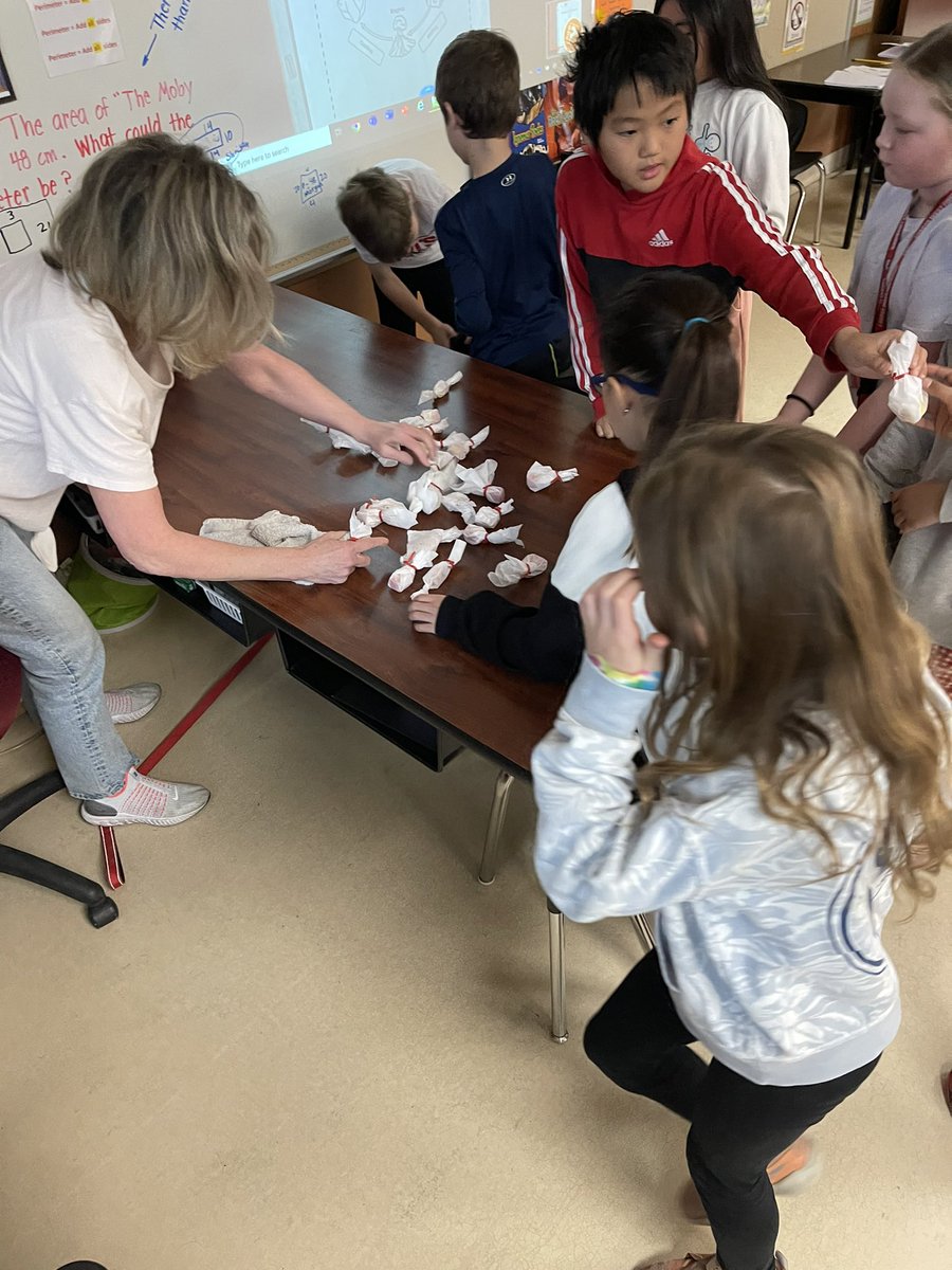 Lori Vanover tweet media