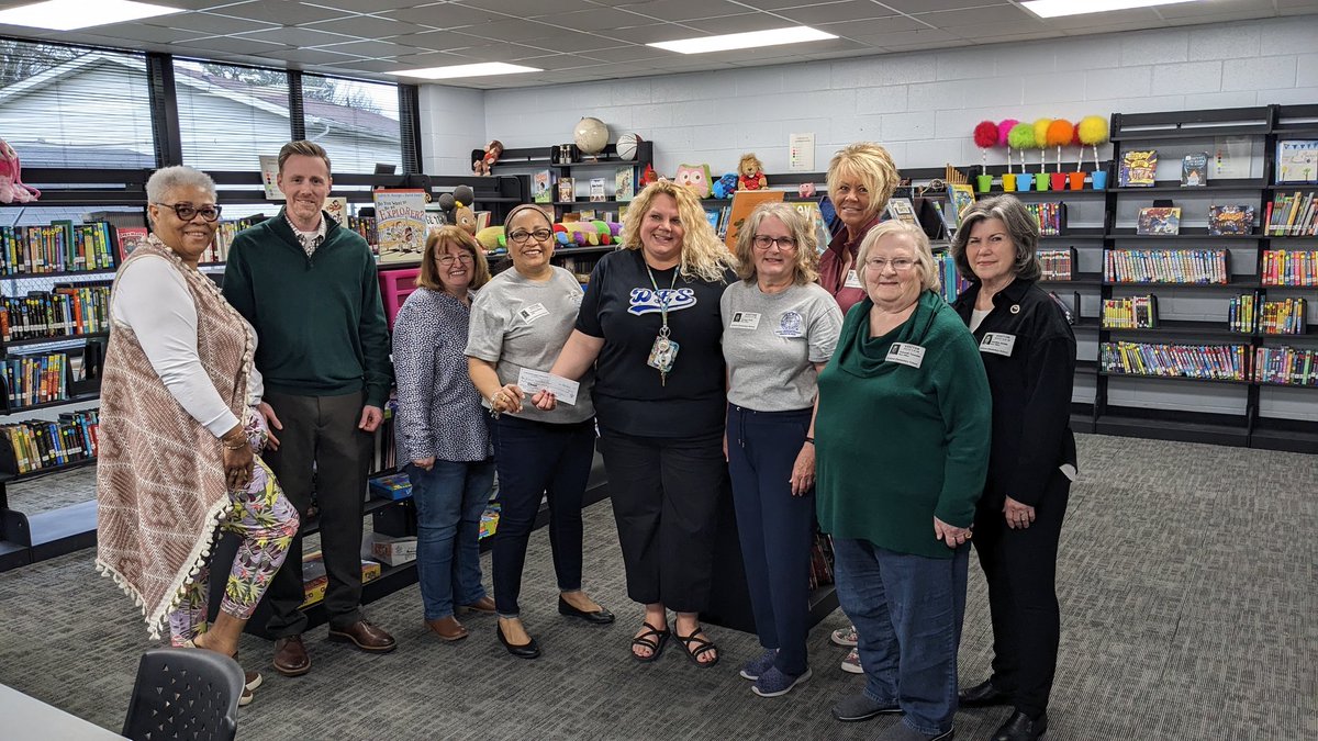 A huge Thank You to the GFWC of Dickson County Women's Club for the very generous donation to our Dickson Elementary Library. We are so grateful to be part of such a supportive community  <a href="/DLWeeks83/">Danny L. Weeks, Ed.D.</a> <a href="/ErnestineAdams/">Ernestine Adams</a> <a href="/Desbears/">Dickson Elementary</a>