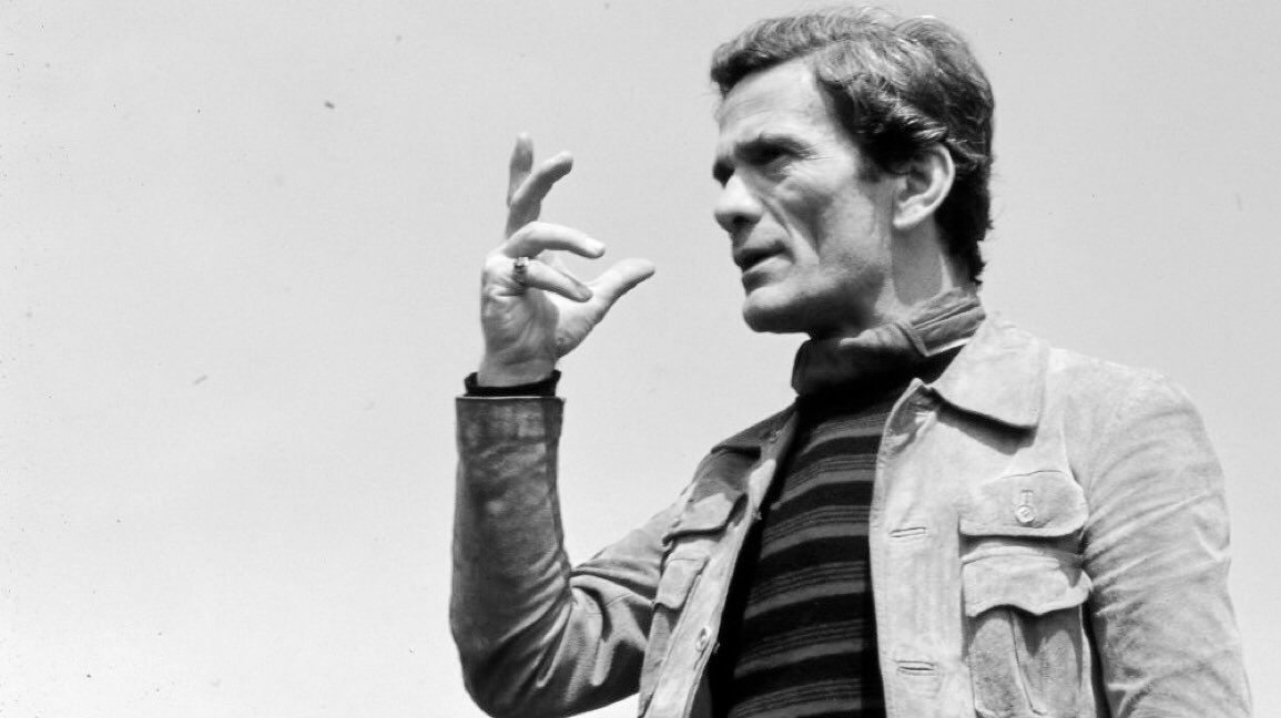 🌿L’interdit est dans ton cœur
      et lui seul t’importe,
      envoie donc promener
      deux mille ans de pudeur

Pier Paolo Pasolini / Poèmes de jeunesse