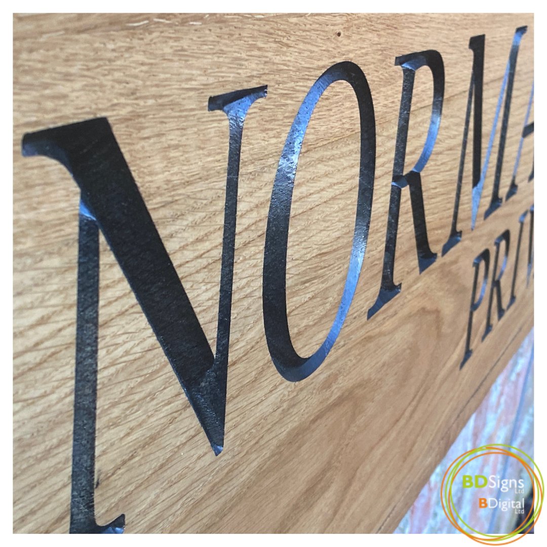SignsBd's tweet image. Something a little different for us, real oak signs for a stunning Grade II listed property.

This is our first time creating solid oak signage and we couldn't be happier with the results. 

bdsignsnottingham.co.uk

#oaksigns #realoaksigns #solidoaksigns #propertysigns