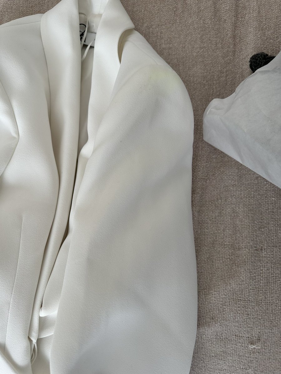 HammondForge's tweet photo. @ZARA_Care so dissatisfied by your customer service soaking clothes treated like it’s my fault https://t.co/gQ0Vu4WSWO