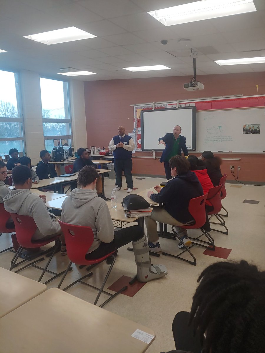 NCHSup's tweet photo. @NCHSup wants to thank Curt Plummer &amp; Dr. Rawls for visiting @NCHCitySchools to talk to our students about Ohio University @OHIOPattonCOE. #teacher #TeachBetter #relationships https://t.co/G0tdPz9qHJ