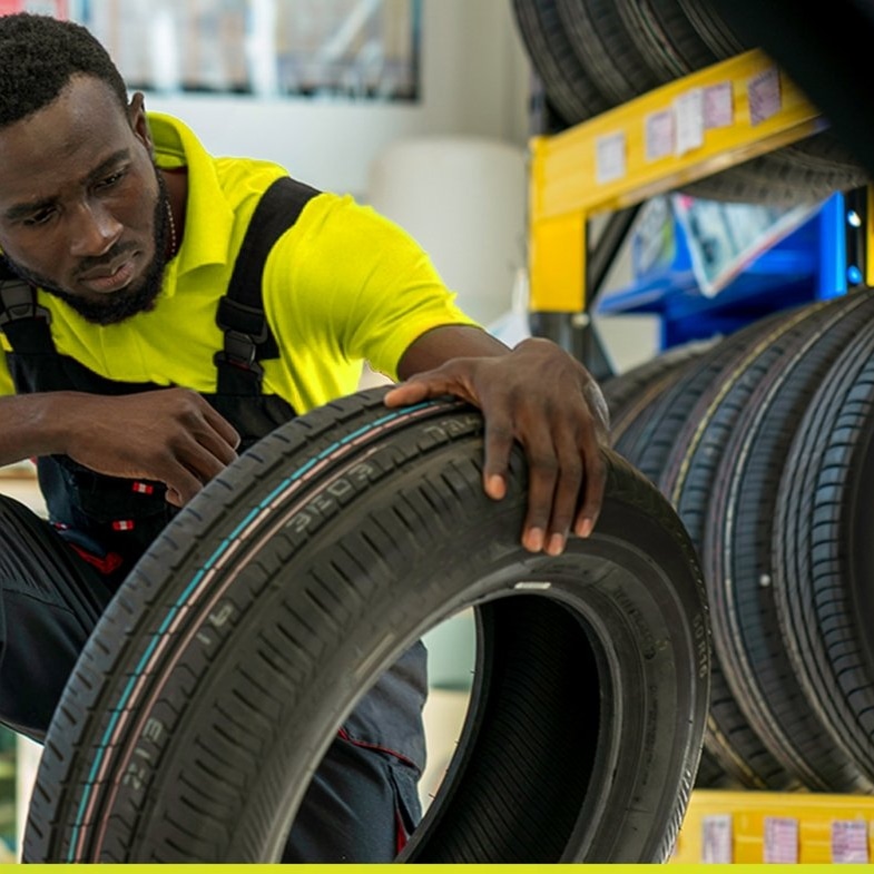 Whatever your plans are for the weekend, don’t forget to add a tyre check to the list. It only takes 5 minutes and could be the difference between getting where you need to be safely or being involved in a serious accident. #CheckTyres #TyreChecks