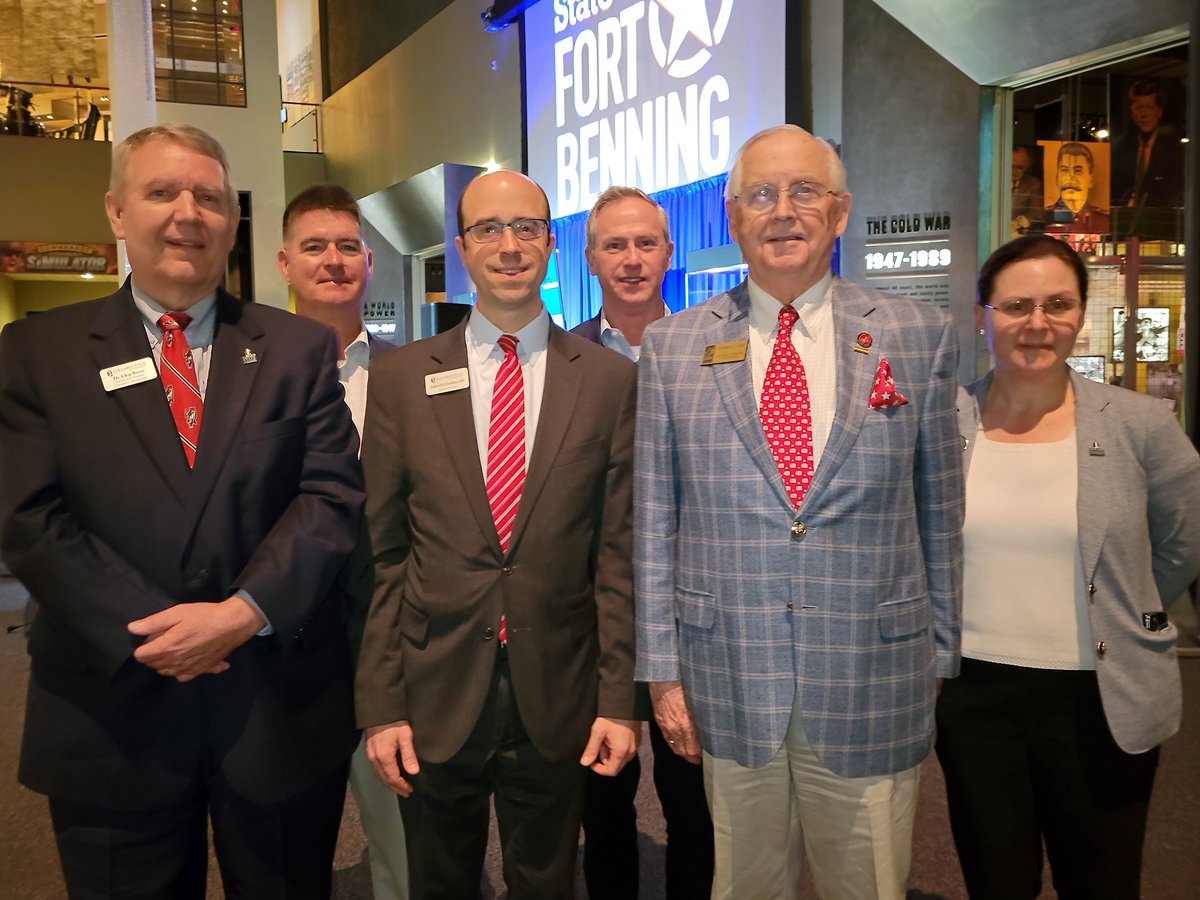 ColumbusState's tweet photo. This morning, Columbus State leaders celebrated w/ @colsgachamber all that is occurring at @FortBenning under MG @curtisbuzzard's leadership. We're proud that more than 17% of our students are #militaryconnected! @Admissions_CSU @USArmy @BenningMWR @75thRGRRGT1942 @TurnerCollege https://t.co/fp490pFPIB
