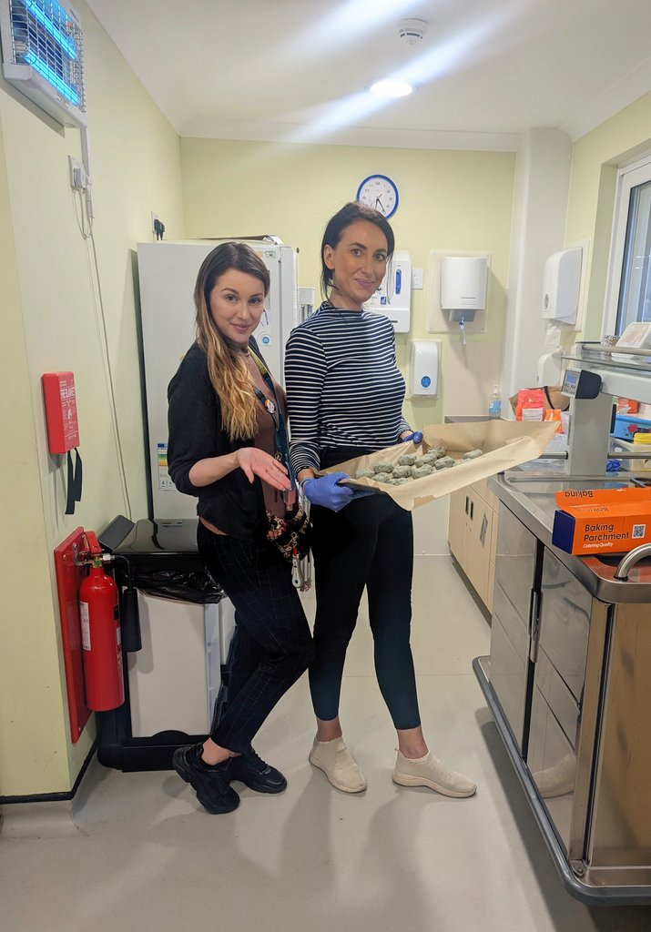 WalkerClose34's tweet image. This week we&apos;ve been celebrating Autism Awareness Week 💙 We &apos;attempted&apos; some blue cookies (which only turned blue on the inside!) and have done various art and craft activities ☺️ #AutismAcceptance #AutismAwarenessWeek #embracingdifferences @NSFTtweets @Autism