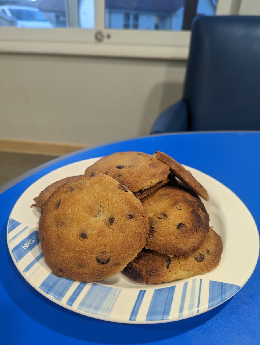 WalkerClose34's tweet image. This week we&apos;ve been celebrating Autism Awareness Week 💙 We &apos;attempted&apos; some blue cookies (which only turned blue on the inside!) and have done various art and craft activities ☺️ #AutismAcceptance #AutismAwarenessWeek #embracingdifferences @NSFTtweets @Autism