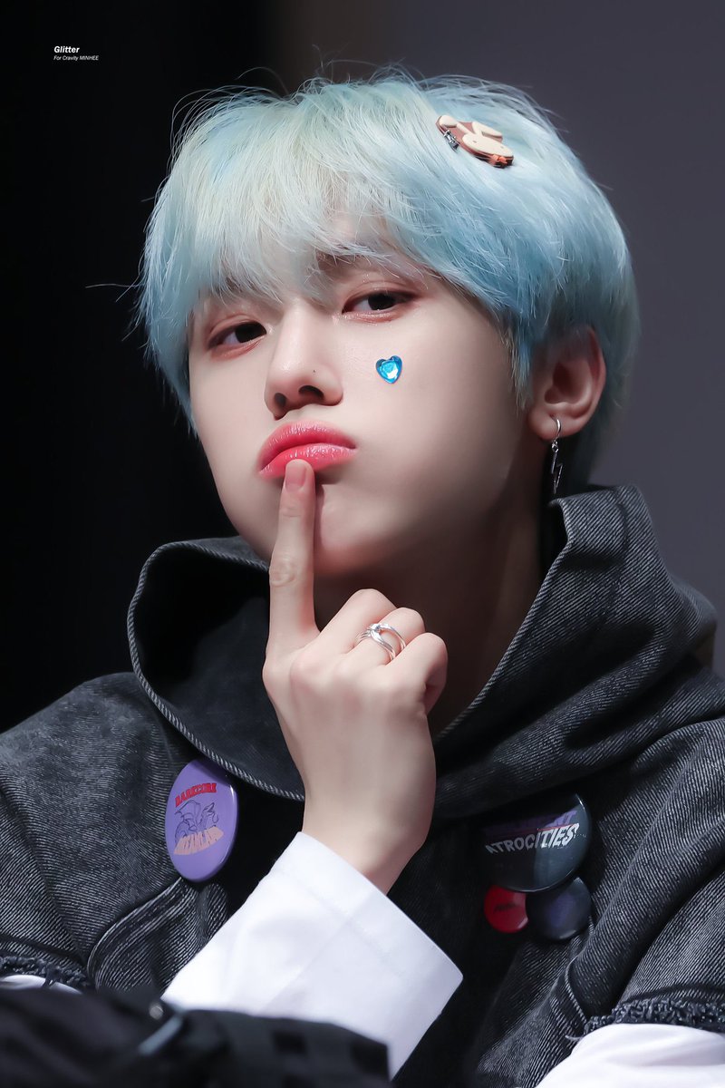모래 tweet media