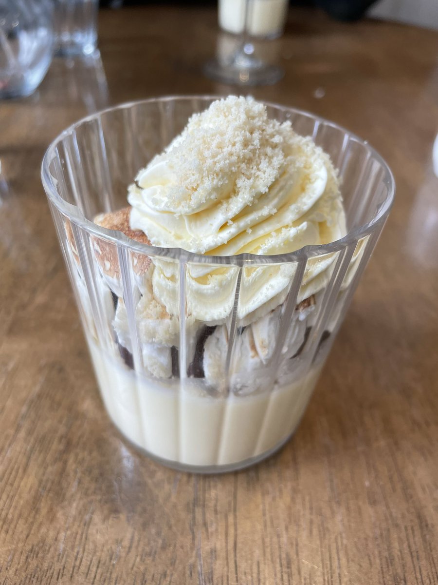 Day off today so me and the other half went to <a href="/Lawsonsbistro/">Lawson's Bistro</a> for lunch, it was fab as usual, very reasonably priced and great service! We also had a window seat so spot on for watching people coming up and down Steep Hill. #food #lincoln #finefood #fridaytreat