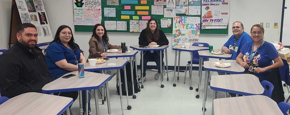pgonza100708's tweet photo. TGIF! Thank you RLA and SPED Co-teachers for an awesome breakfast feast! It was great spending some time together to enjoy great food and great company. Blessed to have such wonderful co-workers 🤗 #sehsthebest https://t.co/556hGqawNk