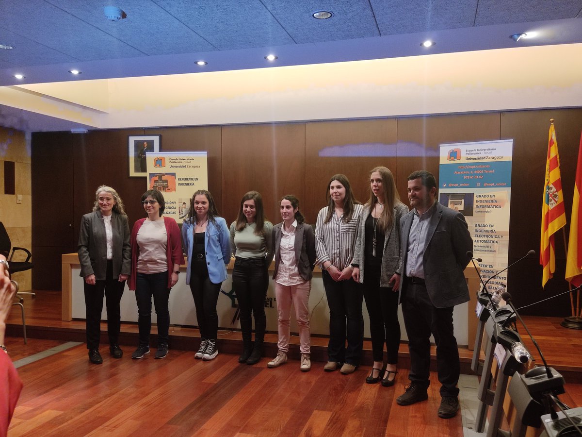 eupt_unizar's tweet image. Mujeres Ingenieras: ¿por qué no?, ¿por qué sí?✅
Ayer vivimos una tarde de reencuentros. 6 exalumnas de la EUPT con puestos de responsabilidad contaron su experiencia en esta inspiradora mesa redonda
@uvteruel @Ayto_Teruel @DPTeruel @ruralteruel @codeoscopic @RimautoTeruel #cefca
