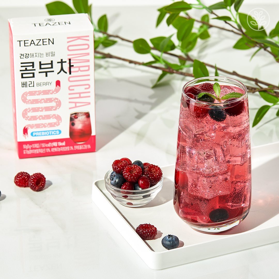 Teazen Kombucha Berry

Benefit:

Healthy fermented drink with all 12 live lactic acid bacteria and probiotics

#Teazen #Kombucha #Berry #kombuchalove #kombuchatea #koreantea #sticktea #metabolismbooster #metabolism #refreshingtea #refreshing #kombuchaaddict #kombuchalife #US