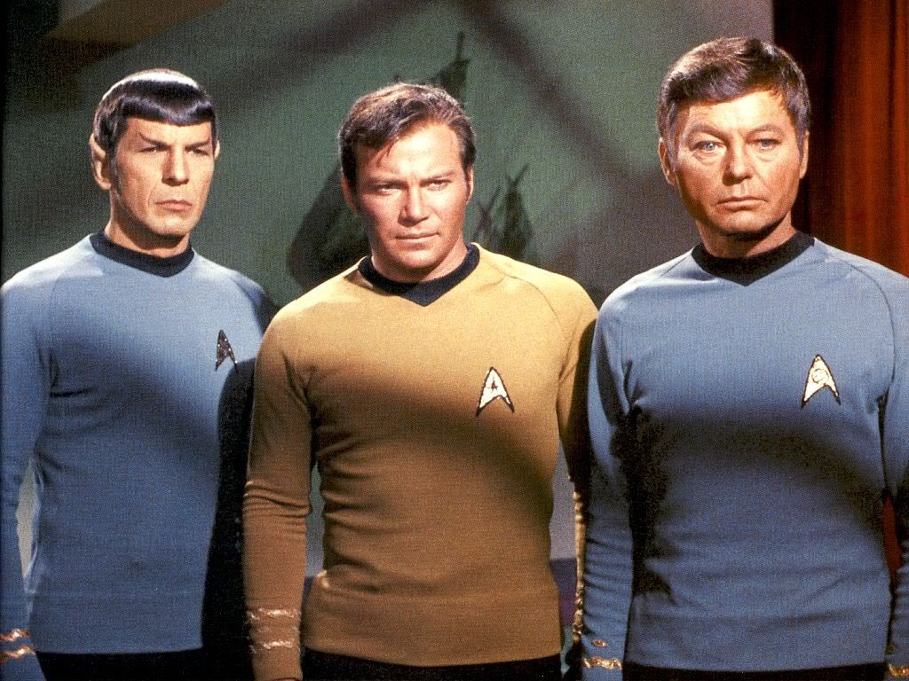 SubcommanderT's tweet photo. #TrekThree Reasons You ♥️ Trek. As a child I was capitvated by the ideas, characters, and aesthetic; later as a young adult I loved learning the messy business of tv production behind it. In recent years I appreciate it for the fun online friendships I’ve made. @ShelfNerds https://t.co/CZypEqcG4H