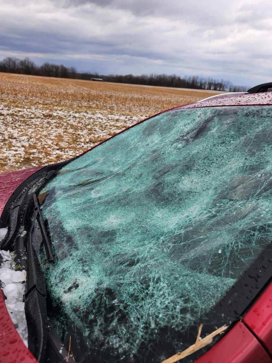 AmberKrycka's tweet photo. Hail damage in Fulton County. 
Pics from Fulton County ESDA @25NewsWEEK https://t.co/Ibmb9phyqZ
