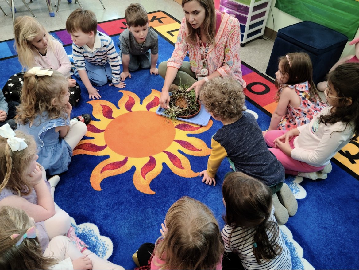 We are excited to share that St. Michael Preschool @StMichaelCary has once again been named one of the top 3 preschools in Western Wake County! carymagazine.com/features/2023-…
#stmichaelpreschool #stmichaelcary