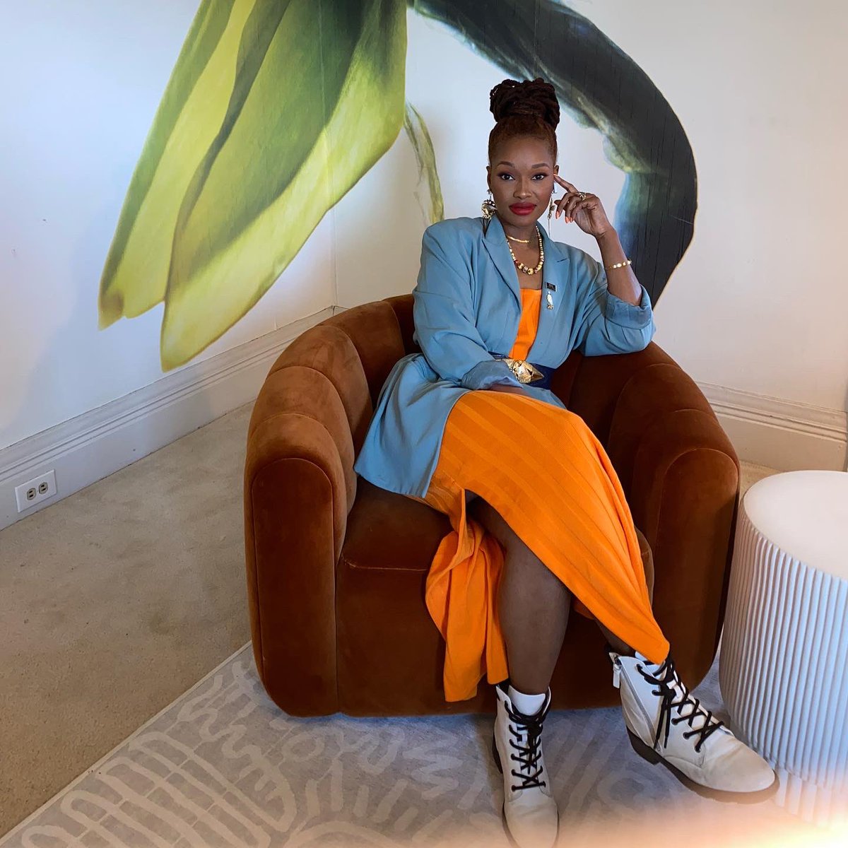 Tonight we ready thé Army for a Women’s History Month close out Event! Her Eminent Reign reveals tonight !