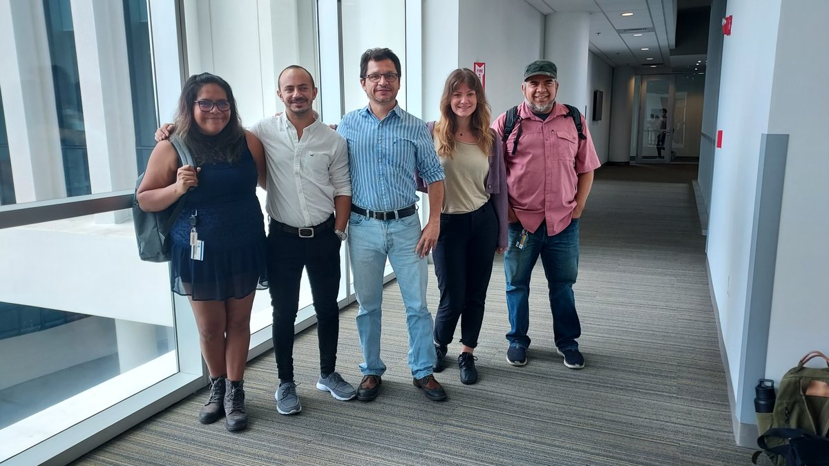 OscarJValverde1's tweet photo. Very proud of Matias de Angeli. First graduated student from the TREE Lab. Excelente presentation about the leaf diversity in Cycadales. #FIU #TREELab #ICTB https://t.co/i5px03IOsU