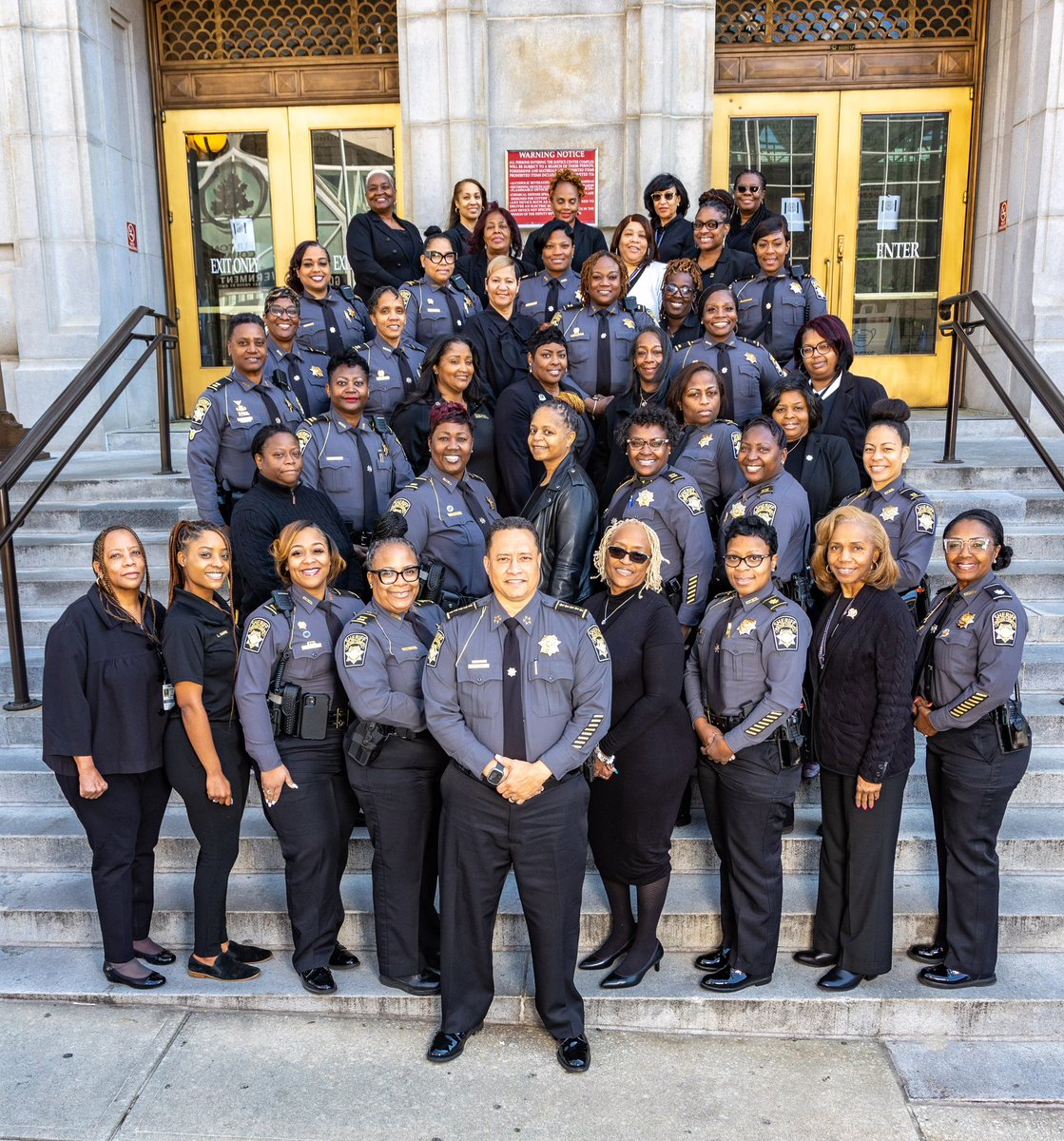 FultonSheriff's tweet photo. On the last day of Women's History Month, we want to honor the incredible women of the Fulton County Sheriff's Office who have shattered barriers and inspired us all. Thank you for your bravery, dedication, and unwavering commitment to keeping our community safe.
#FCSOStrong https://t.co/hHt3Jxq7fw