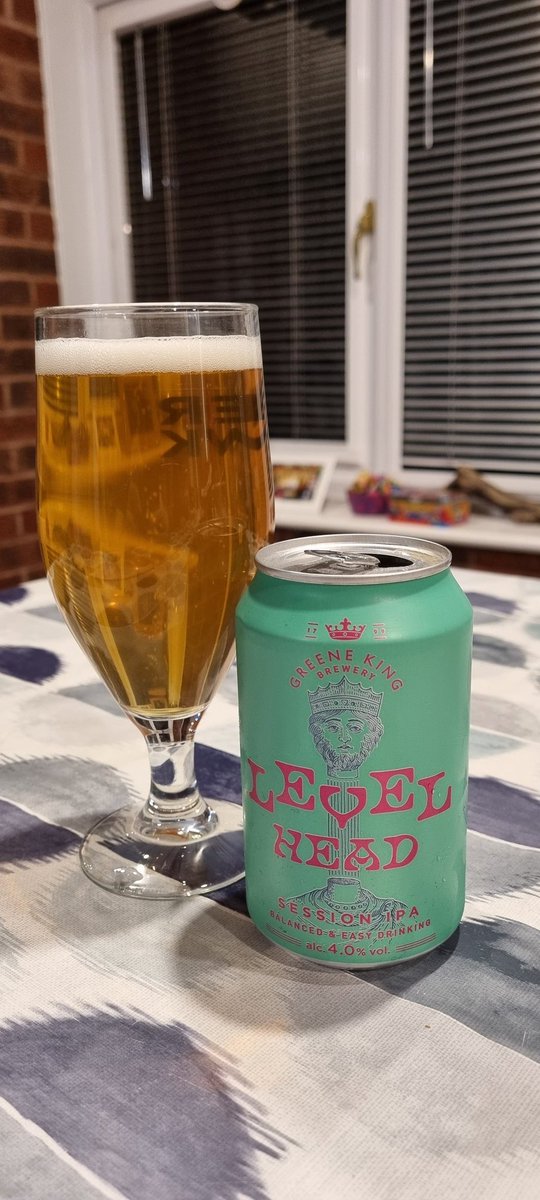 AndyKenny27's tweet image. Haven't got to the Jaipur yet, but this stuff is pretty good for a session #IPA Super tasty!
#LevelHead 
#BeersOnFriday