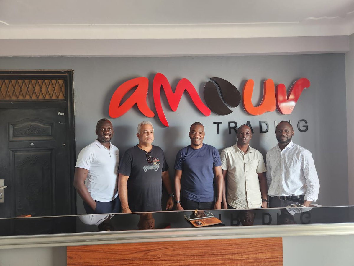 PrFrankSemakula's tweet image. #BusinessTourism #FruitsofUgandaSouthAfricaSummit with V/Chair #FUBSA Mr. Kibombo Moses, Agriculture consultant #Sholom (Israel) @JmMuwonge Dep/Gen. Sec #FUBSA at the coffee Lab of #AmourTrading #Ndeeba @Odrek_Rwabwogo @amorupaul @UgEmbassySA @matthewbagonza @paceidug @bentique3
