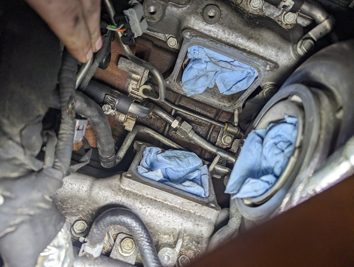 dt02400's tweet photo. Pretty amazing what a $15 part does. The culprit has been removed and we're back in business...

#dontcheapout #dieselproblems https://t.co/r5Geu1HqQ6