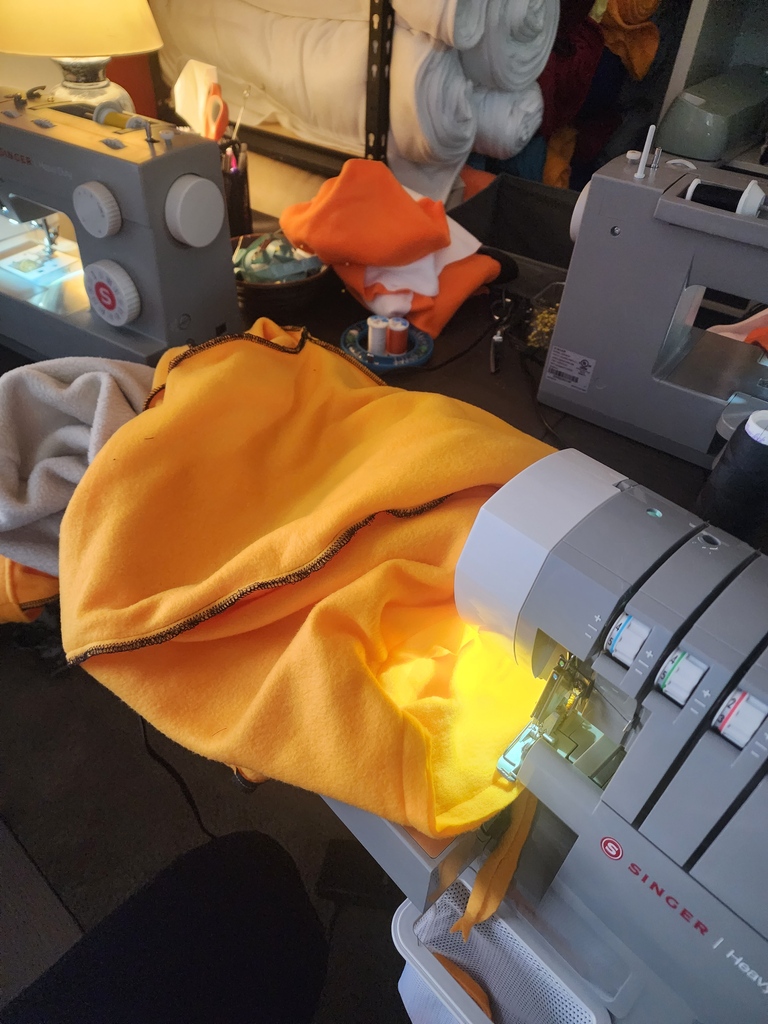 #TGIF Are you working on any projects of your own this weekend? 🧵

#wip #crafting #sewing #propmaking #cosplay #weekendprojects