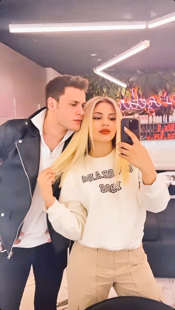 çiftimin güzelliği... 🥹🤍 #AyTol 
<a href="/aybukeim/">aybüke</a> / <a href="/tolgakandemrr/">Tolga Kandemir</a>