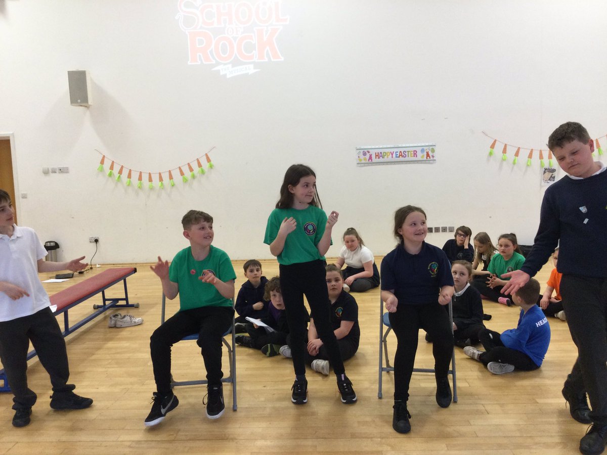 More scenes from our incredible cast of our version of School of Rock. These dedicated kids were working until 4.15pm on the last day! @WCommonPS