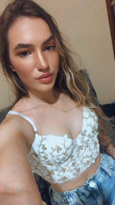 🤍 https://t.co/ClEawEHeVa