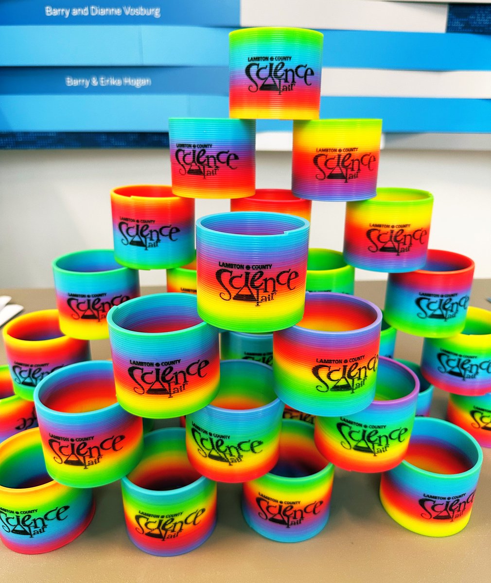 LCScienceFair's tweet image. Science fair slinky anyone? Every participants gets one!