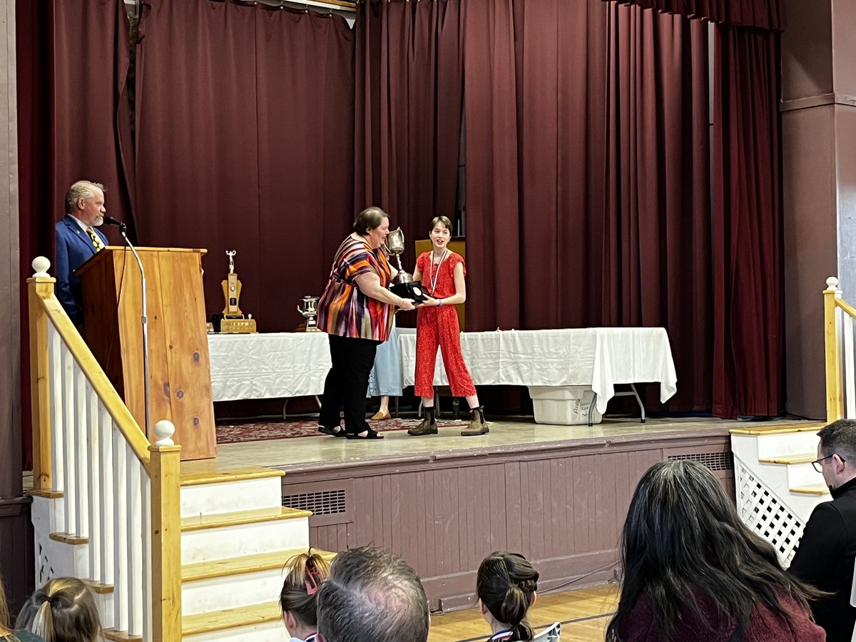 WHMidSch's tweet image. Thank you @AVRScienceFair for giving our students such a great learning experience! Congratulations to all Sabers who participated and who made a great showing at the awards night! We have a new trophy for our case!