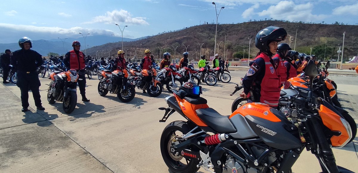 #31Mar | En el marco del despliegue Semana Santa 2023 y siguiendo directrices de la Vicepresidencia Sectorial para Seguridad Ciudadana y Paz, a fin de garantizar el resguardo de temporadistas y feligreses, se activó Grupo Motorizado con 16 unidades en el Edo. Aragua.