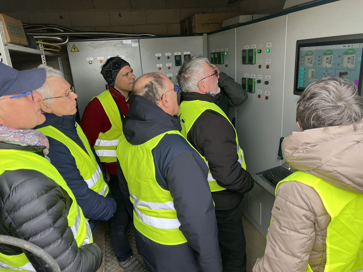 Très riche visite de l’unité de méthanisation à Ormoy-La-Riviere avec <a href="/CCPAYSDELIMOURS/">Communauté de Communes du Pays de Limours</a> 
🌾 jusqu’à 40% des consommations du territoire  
🍀 10 fois moins émetteur de CO2 que le gaz naturel 
💪 favorisant l’autonomie énergétique