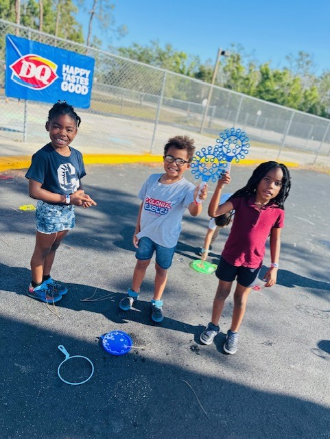 ColonialElem's tweet photo. Lot's of FUN at our PBIS Celebration today! Awesome job SOARING! ๐ฆ
๐ฏ #loveleeschools #leetweets #pbiscelebration #ces #eagles https://t.co/CwAKXijgKT