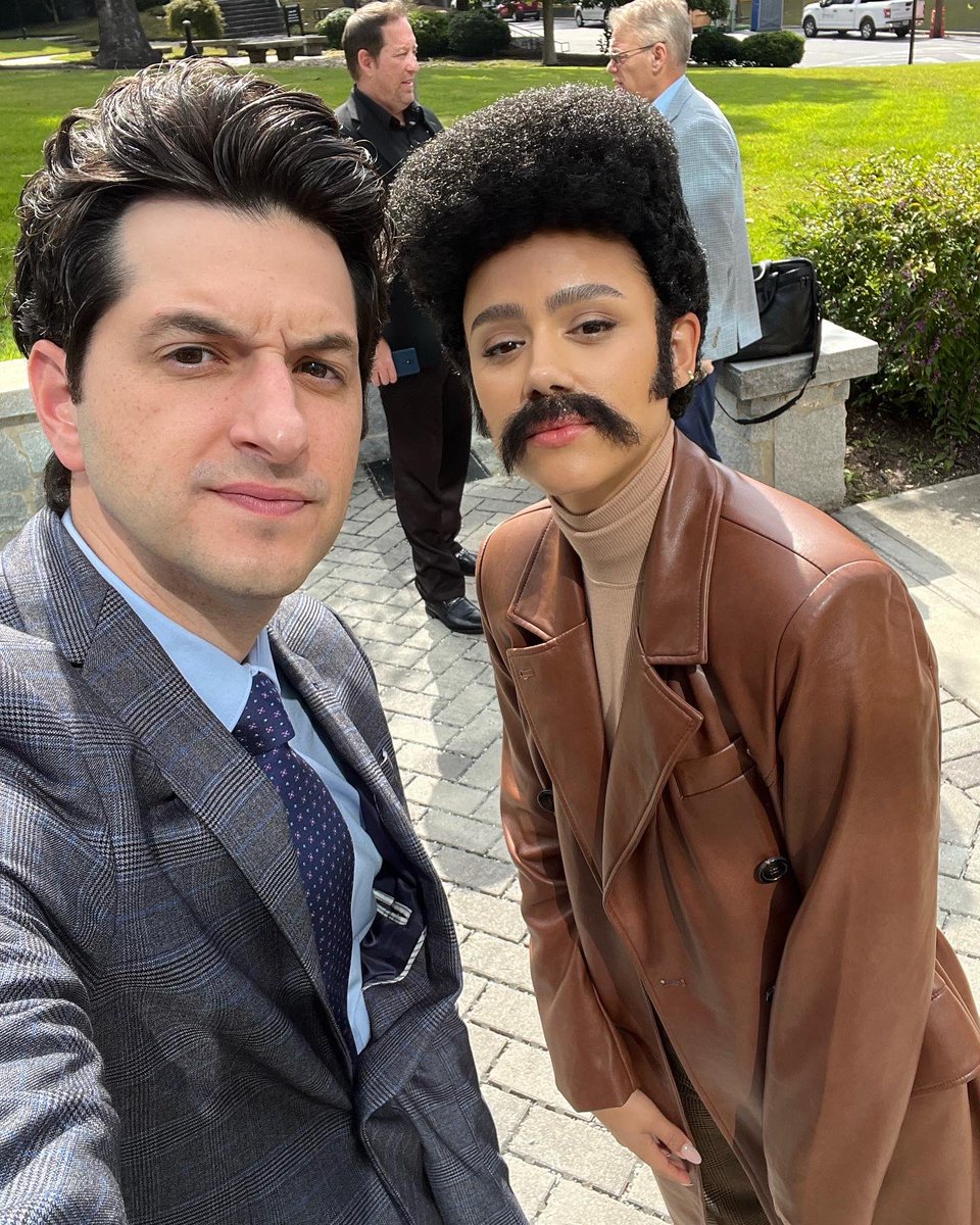 rejectedjokes's tweet photo. Die Hart 2: Die Harter is out right now for free on @TheRokuChannel and on https://t.co/FSzU2hyEKT!!! A whole lotta very funny and talented people made this! And a whole lotta very funny and insane things happen in these episodes! ENJOY! https://t.co/DfpqvQrFSK