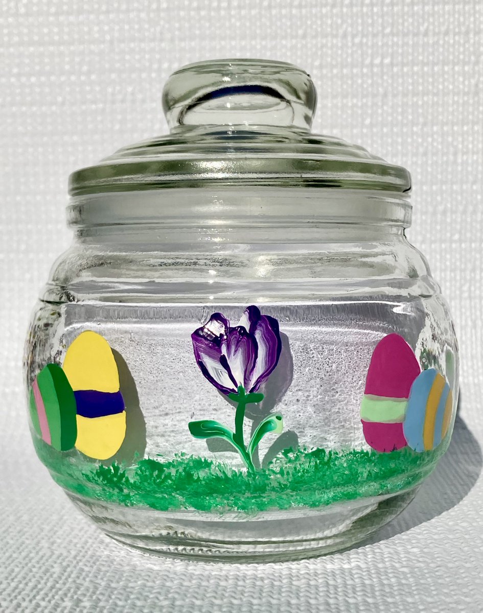 Easter candy jar etsy.com/listing/138265… #easter #sugarbowl #candyjar #SMILEtt23 #easterdecor #eastergift #eastereggs #springflowers