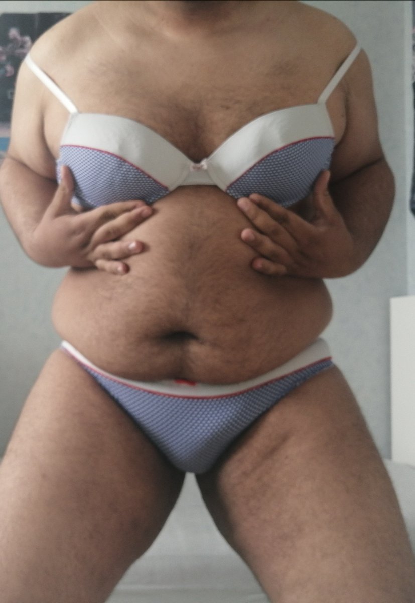 winnielours93's tweet photo. Nude de cette grosse salope réunionnaise de @pierrrrl 🤤👅🍑 https://t.co/2H5983rEqP
