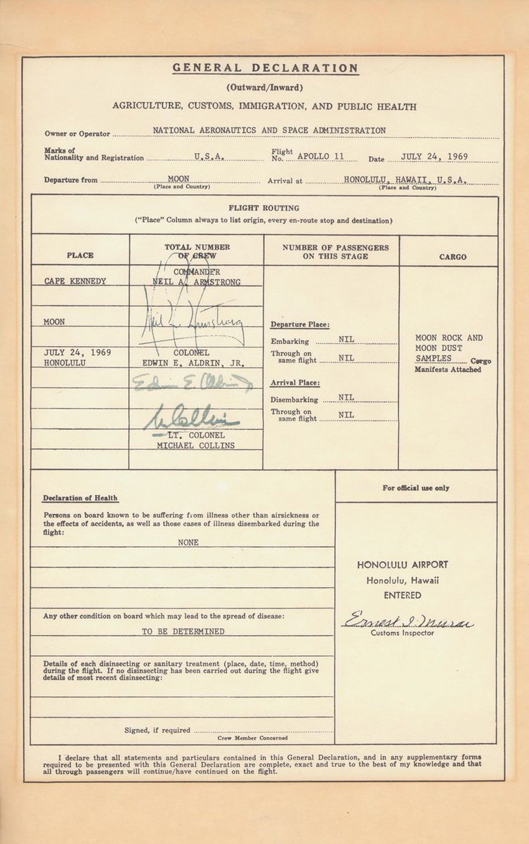fermatslibrary's tweet photo. This is the U.S. Customs' form that Neil Armstrong had to fill out when he came back from the moon. Looking forward to seeing more of these! @elonmusk https://t.co/pw7QmgI0L3