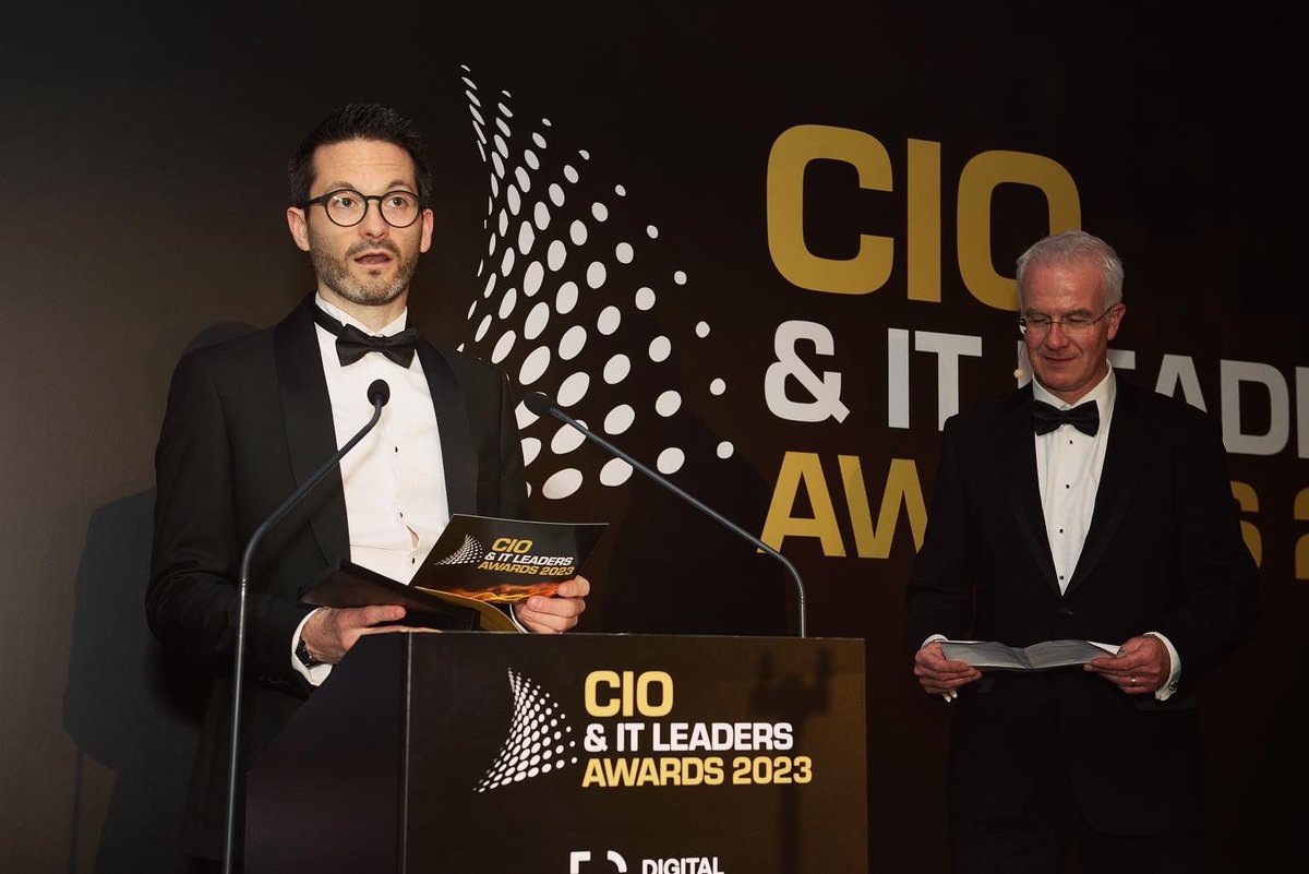 fintanmurphy's tweet image. We were delighted to sponsor the Security Category at the @CIOAwards23 last night in the @theshelbourne 

Congratulations to all the winners. 
It was a great night meeting many innovative and inspiring IT leaders in Ireland

#damsoncloud #cioawards #irishtech #googlepartner