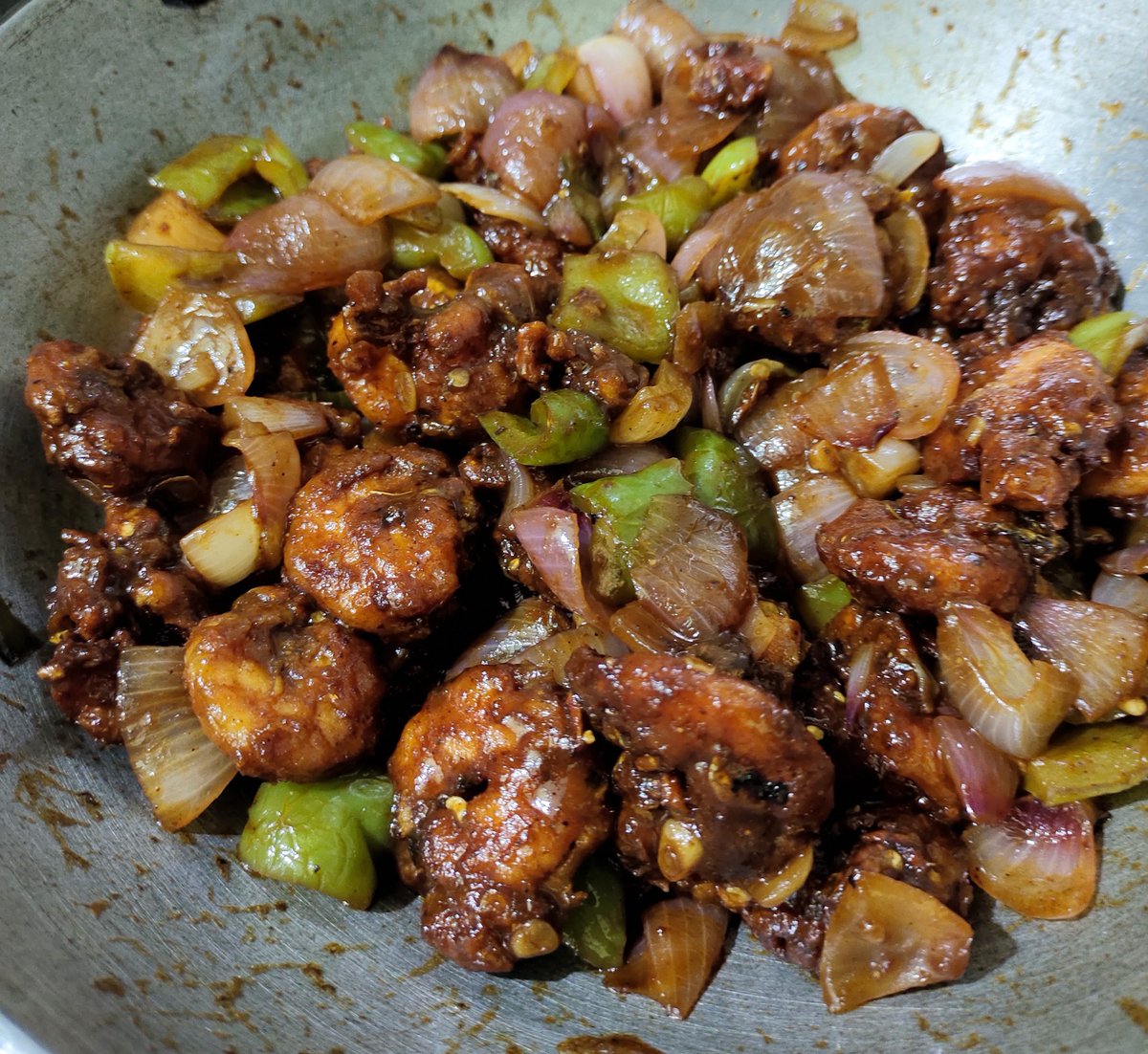 twinkling_lady's tweet photo. ଆଜିର ରାତ୍ରି ଭୋଜନ ରେ
#Chilliprawn 🤤🤤
କିଏ ଖାଇବ ଆସରେ 😉😂
#prawn #nonveg
#dinnertime #dinner #Foodie #foodlover #foodbaby #Food #FoodieBeauty #foodphotography #streetfood #mykitchen #homemadefood🤤🤤 https://t.co/p8MTsTCmi1