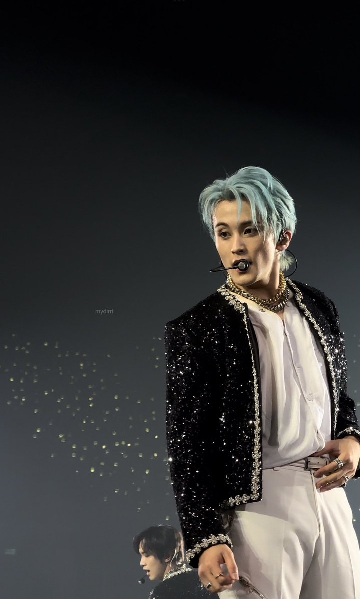 mydirri's tweet photo. 🍳
#AprilFoolsDay
#MARK #마크 #NCT127 https://t.co/udjvXbpEJP