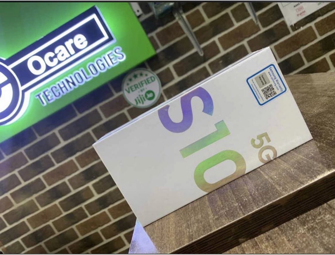 Ocareke's tweet photo. Samsung S10 5G 256GB @ Kshs. 42,000/- 

Check us out on: https://t.co/Dsx2Vd7hhj 
Call/Text/WhatsApp: 0714144791 /0715833067 or visit us at Kimathi Hse 2nd Floor

#ocare #samsung #s10 #phoneshop #giftideas #explorepage #electronicstore #electronicshop #KOT https://t.co/iVsO5BZD18