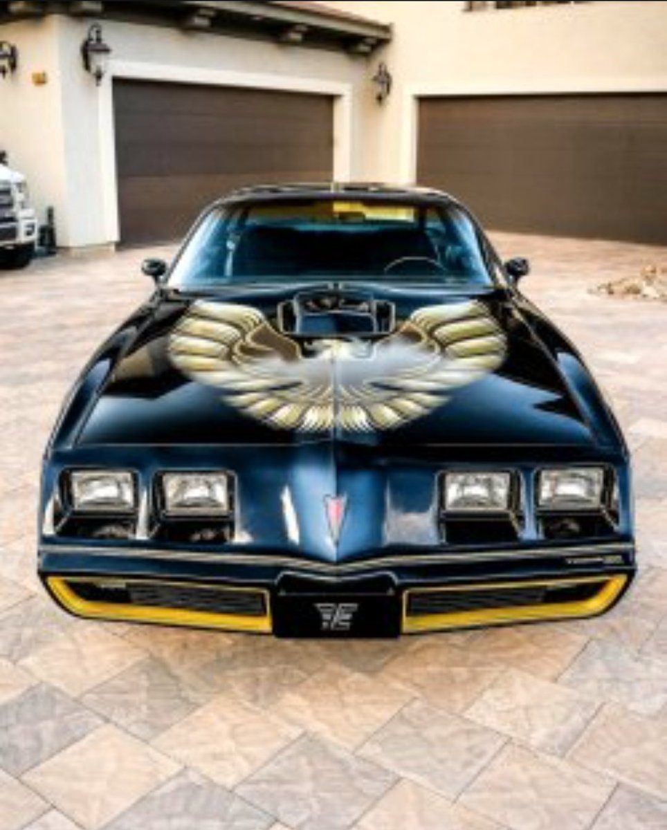 AnticheEAttuali's tweet photo. #Iconiccars TransAm
#driveforexcellence 🔥 https://t.co/NLju6VXzJ0