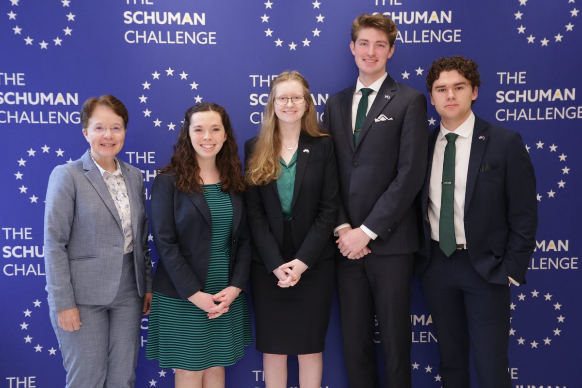 EUintheUS's tweet photo. After our top three #SchumanChallenge schools presented their policy proposals before our elite panel of judges, we have our winners! Big congratulations to:
🥇@patrickhenrycol
🥈@Columbia
🥉@UTAustin
Proud of all 27 teams for their hard work! Until next year! https://t.co/PSLFu5JOek