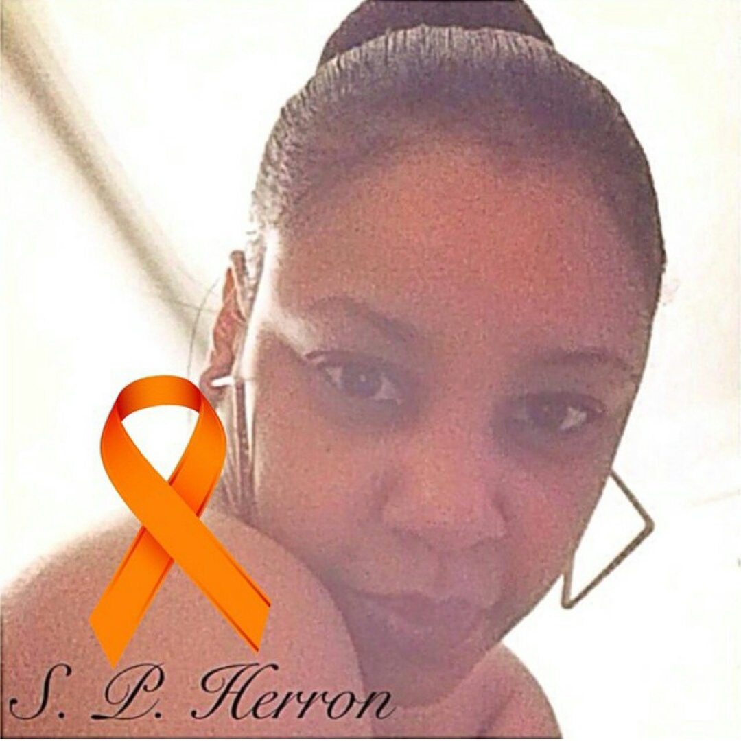 #MSawarenessMonth ends today. Keep in mind nearly 1 million people r living with MS in the US but none of us r exactly the same. You won't always know by looking at us, be kind to all. I hope you learned a lil something. Until next March🧡 $silkysdaughter PayPal.me/ShanonHerron