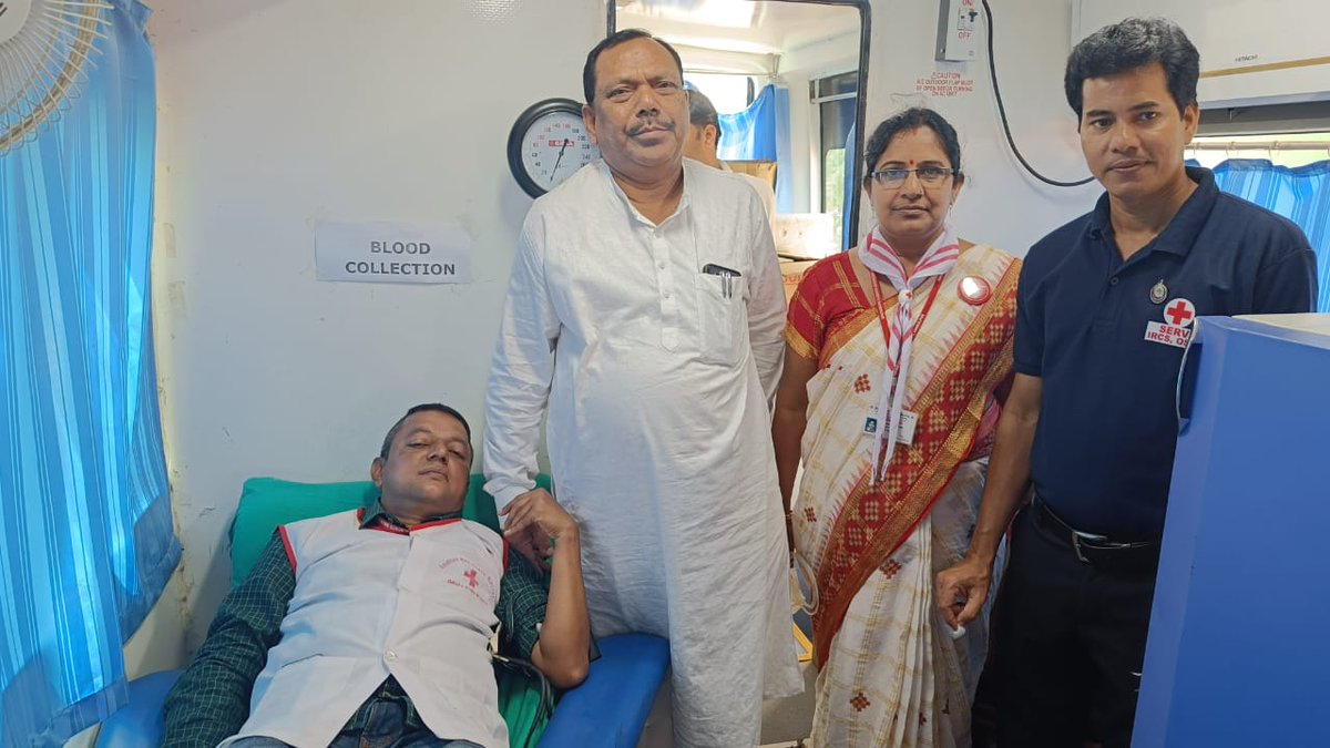 laxmandway's tweet photo. Blood donation camp at State Level JRC study cum training camp to meet the blood short in summer.
@IndianRedCross @RedCross @ICRC @ifrc https://t.co/LCDN2c7mFV