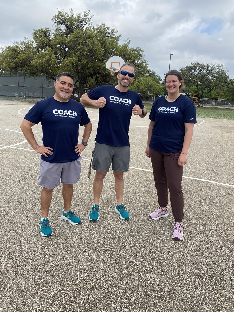 coachgroffMS's tweet photo. Marathon kids has been great for our students. They also made it great for us coaches 😎 Thanks @brooksrunning #marathonkids https://t.co/dS4pnfKiXL