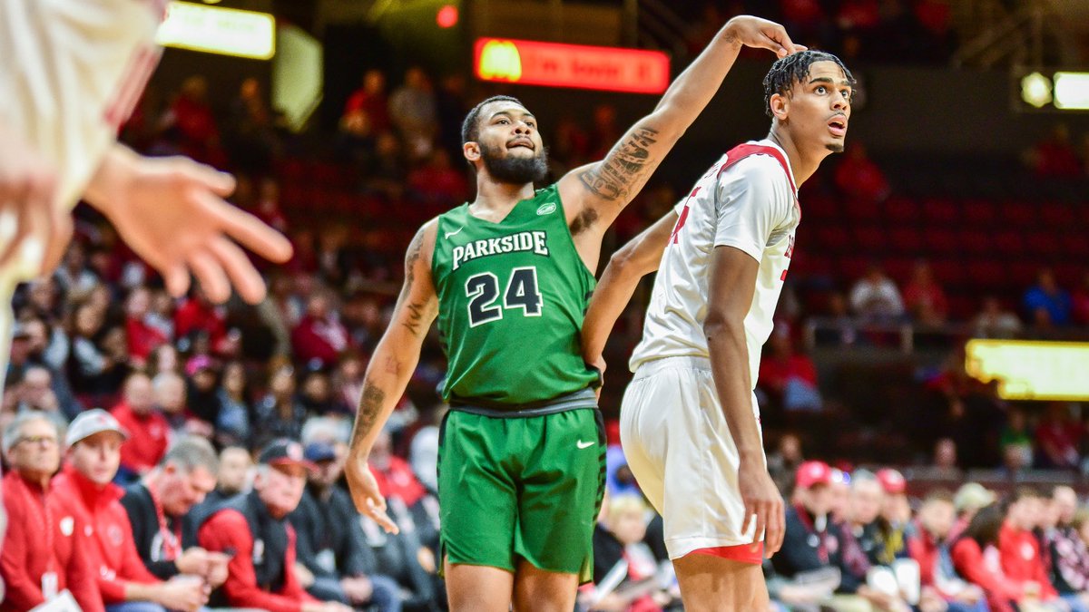 🚨 Transfer Portal Spotlight

Jamir Simpson
6’6” 205
Forward 
Wisconsin-Parkside (D2)
2 Years of Eligibility Remaining

2022-23 Stats (30 Games):
📊 15 PPG, 6 RPG, 2 APG, 48 FG%

📶 56 Career Games, 979 Career Points.

🏅 2023 All-GLIAC.

#TP4PT #TransferPortal